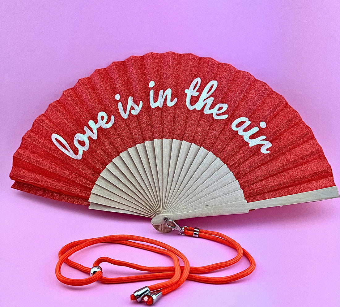 Éventail Love is in the air ❤️