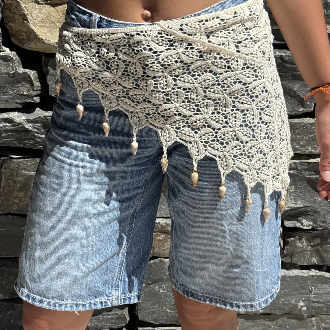 Foulard à nouer — à la taille
