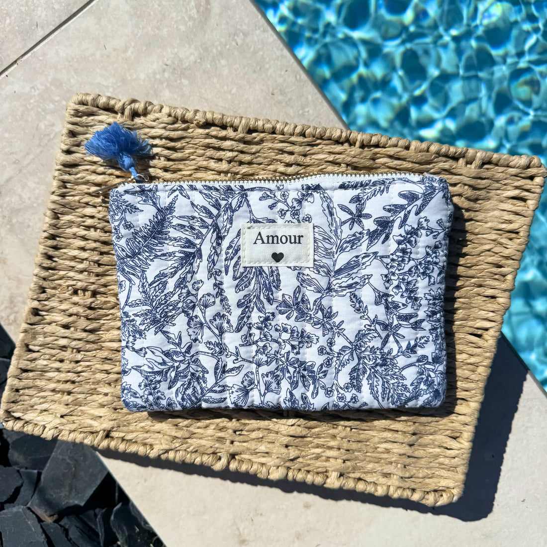 Pochette toile fleurie – Bleue 💙
